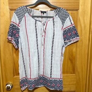 Hannah 2X Plus Sized Women's Short Sleeve Top. Red, Blue & White Boho Print.